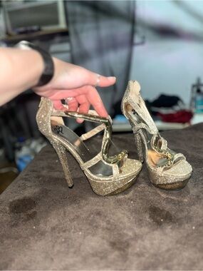 Gold Glitter Platform Stiletto Heels with T-Strap